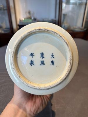 A Chinese famille verte 'gu' vase with narrative design, 19th C. — foto 19