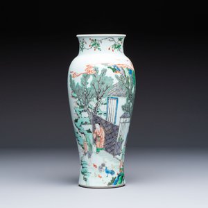 A Chinese famille verte 'Guanyin Zun' vase with narrative design, 19/20th C. — photo 3