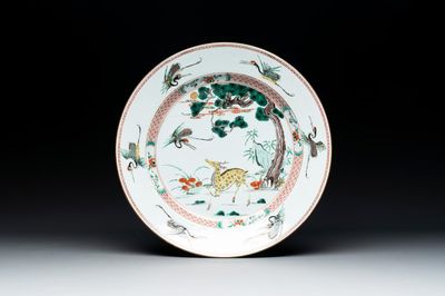 A Chinese famille verte 'He Lu Tong Chun 鶴鹿同春' dish, Kangxi/Yongzheng