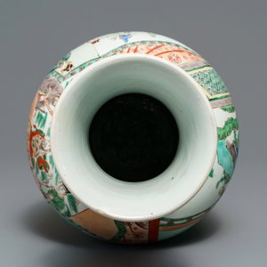 A Chinese famille verte 'Hong Men Yan' vase, Kangxi — photo 5