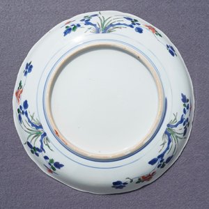 A Chinese famille verte Japanese market dish, Kangxi — 照片 10