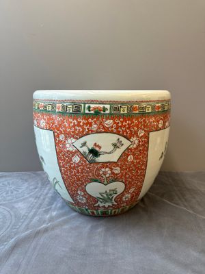 A Chinese famille verte jardiniere, 19th C. — photo 4