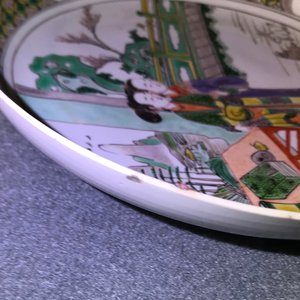 A Chinese famille verte 'Ladies and rabbits' plate, Kangxi — 照片 7