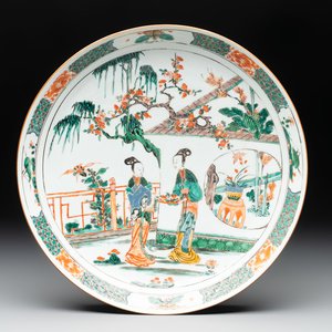 A Chinese famille verte 'ladies in a garden' dish, Kangxi — photo 1
