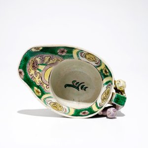 A Chinese famille verte libation cup, Kangxi — photo 5