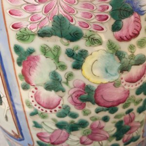 A Chinese famille verte moonflask, 19th C. — photo 7