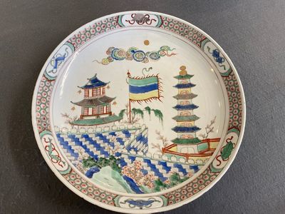 A Chinese famille verte ‘pagoda’ dish, Kangxi — photo 1