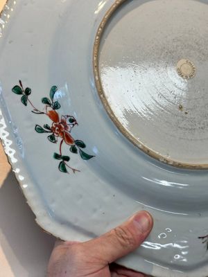 A Chinese famille verte 'peonies and pheasants' octagonal dish, Kangxi — photo 10