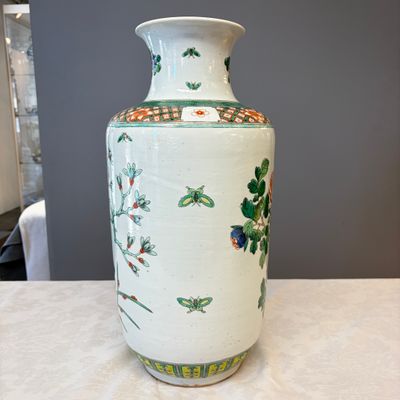 A Chinese famille verte 'Pheasants among Flowering branches' vase — photo 12