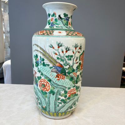 A Chinese famille verte 'Pheasants among Flowering branches' vase — photo 1