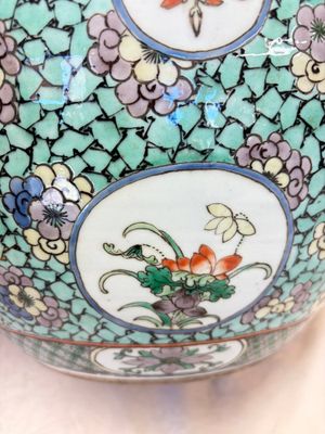 A Chinese famille verte 'Phoenixes and Mountainous Landscape' fish bowl or jardinière, 19th C. — 照片 17