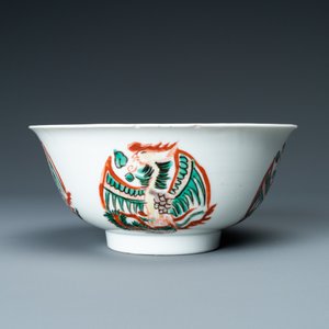 A Chinese famille verte 'phoenixes' bowl, Chenghua merk, Kangxi — 照片 3