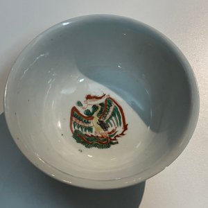 A Chinese famille verte 'phoenixes' bowl, Chenghua merk, Kangxi — 照片 9