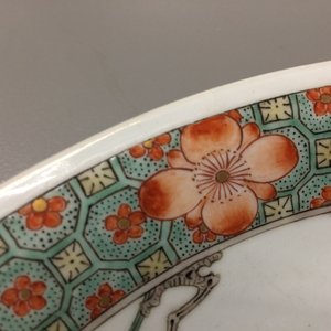 A Chinese famille verte plate, Kangxi mark and of the period — photo 3