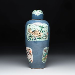 A Chinese famille verte powder-blue-ground 'fish and bird' vase and cover, 19th C. — photo 1