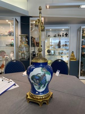 A Chinese famille verte  powder-blue-ground 'mythical animal' vase with gilt bronze lamp mounts, 19th C. — photo 1