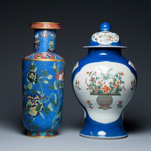 A Chinese famille verte powder-blue-ground vase and a cloisonné rouleau vase, 19th C. — 照片 3