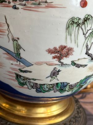 A Chinese famille verte powder blue-ground vase mounted as lamp, 19th C. — photo 21