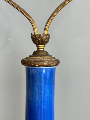 A Chinese famille verte powder blue-ground vase mounted as lamp, 19th C. — photo 6