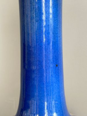 A Chinese famille verte powder blue-ground vase mounted as lamp, 19th C. — photo 7