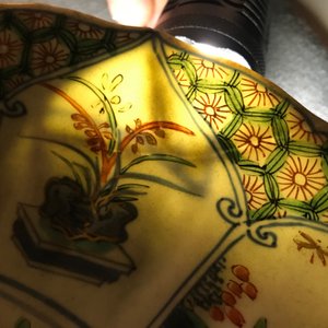 A Chinese famille verte "Provinces" dish with the arms of Artois, Kangxi/Yongzheng — 照片 4