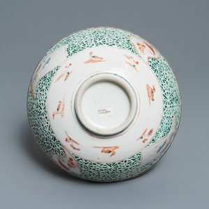 A Chinese famille verte relief-decorated bowl, Yongzheng — photo 7