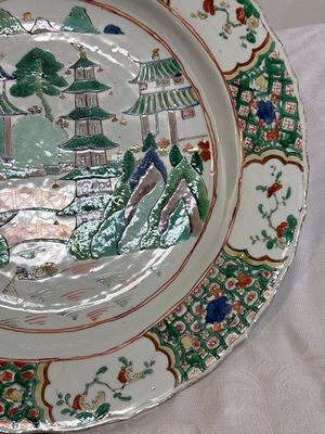 A Chinese famille verte 'river landscape' dish, lozenge mark, Kangxi — photo 8