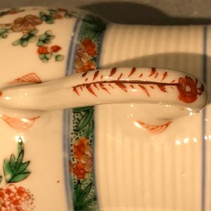A Chinese famille verte sprinkler and a mug, Kangxi — photo 11