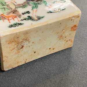 A Chinese famille verte tea caddy, Kangxi — photo 22