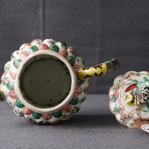 A Chinese famille verte teapot and cover, Kangxi — 照片 30