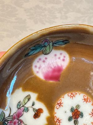 A Chinese famille verte teapot and three famille rose capucine-ground cups and saucers, Kangxi/Qianlong — photo 88