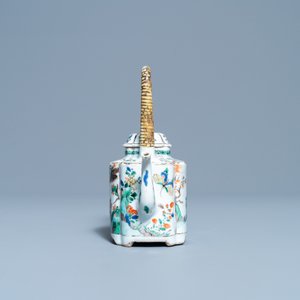 A Chinese famille verte teapot with animals, Kangxi — 照片 5