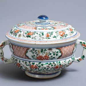 A Chinese famille verte tureen and cover, Kangxi — 照片 1
