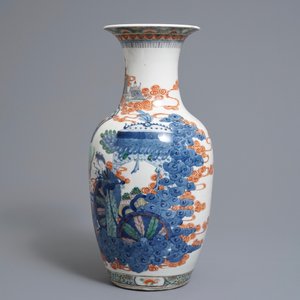 A Chinese famille verte vase and a famille rose bowl, 19th C. — photo 5