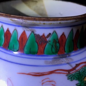 A Chinese famille verte vase and a Swatow jar, Transitional period and 19th C. — photo 10