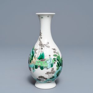 A Chinese famille verte vase and an 'anhua' dragon bowl, Kangxi mark, 19th C. — photo 5