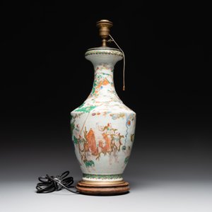 A Chinese famille verte vase, two famille rose jars and three covered jars, 19th C. — photo 2