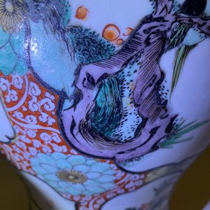 A Chinese famille verte vase with birds near flowery branches, Kangxi — 照片 15