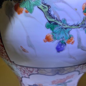 A Chinese famille verte vase with birds near flowery branches, Kangxi — 照片 9