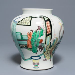 A Chinese famille verte vase with figures in a temple, Kangxi mark, 19th C. — photo 2