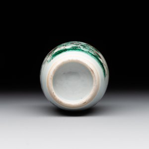 A Chinese famille verte vase with floral design, Kangxi — 照片 5