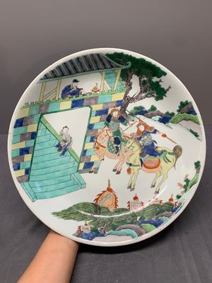 A Chinese famille verte 'warrior' dish, Kangxi — photo 1