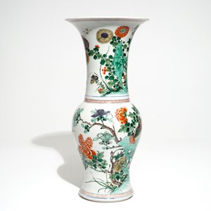 A Chinese famille verte yenyen vase with birds and flowers, Kangxi — 照片 4