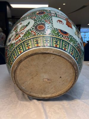 A Chinese famille verte 'Zhu Lin Qi Xian 竹林七賢' and 'Xi Xiang Ji' fish bowl or jardinière, 19th C. — photo 6