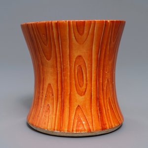 A Chinese faux bois brush pot, 19/20th C. — photo 2