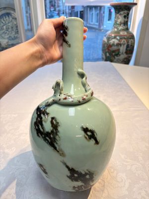A Chinese 'Faux-Marble' celadon-ground vase with a copper-red-decorated chilong in relief, Qianlong mark and of the period — photo 2