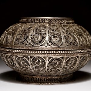 A Chinese filigree silver bowl and cover, 19th C. — 照片 5