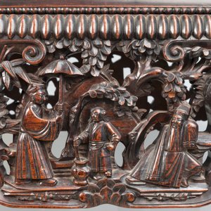 A Chinese finely carved hongmu marble top oval table, Canton, 19th C. — photo 15
