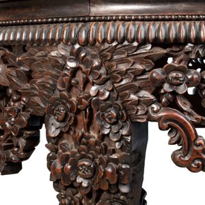 A Chinese finely carved hongmu marble top oval table, Canton, 19th C. — photo 16