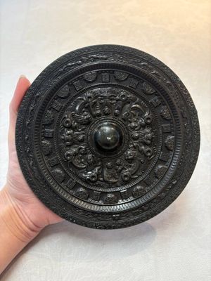 A Chinese finely cast 'immortals' bronze mirror, Wu Zuo Ming Jing 吾作明鏡 mark, Eastern Han — photo 1